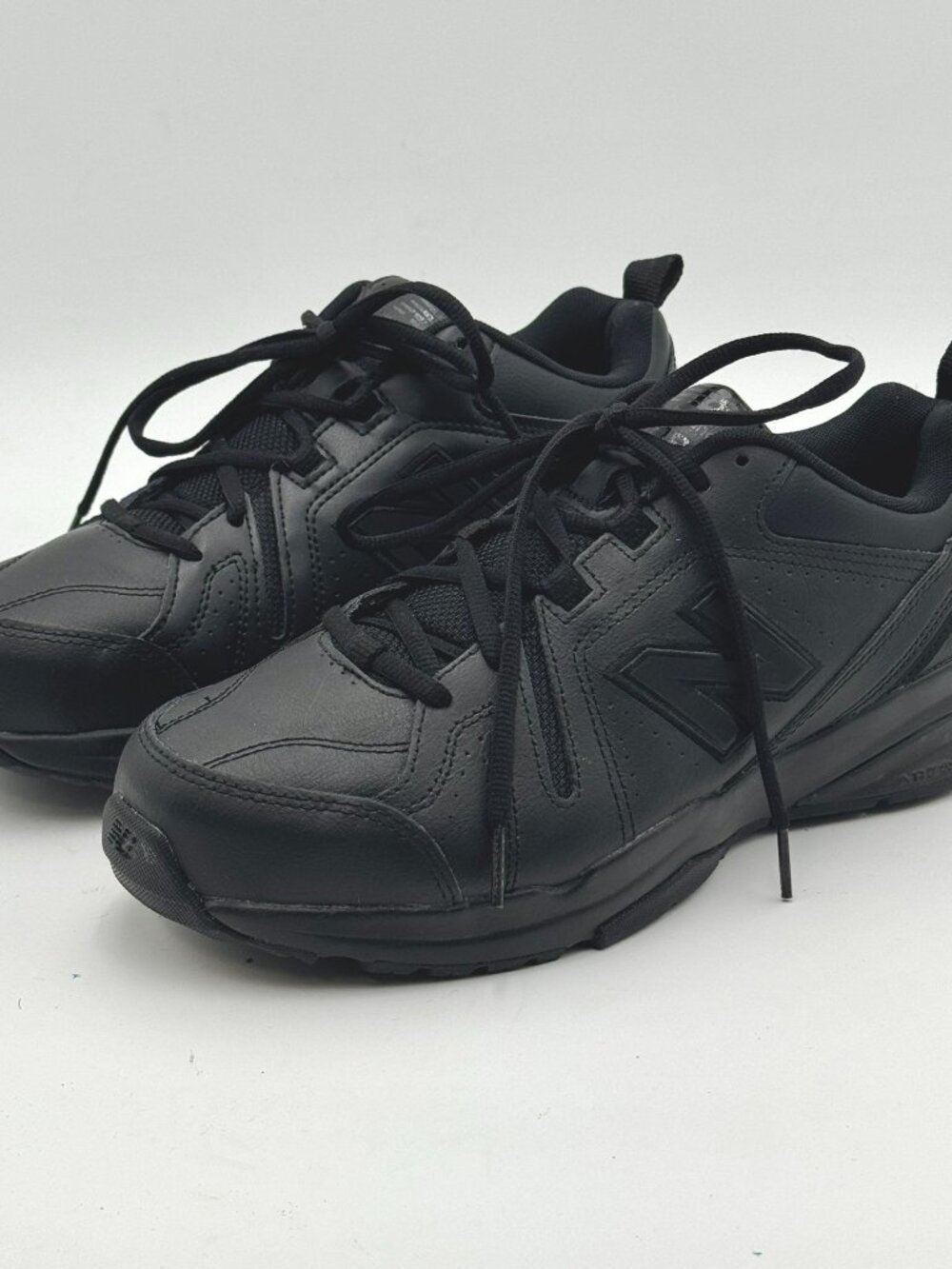 New Balance 608 Mens 10 4E Slip Resistant Shoes Black Active Running Walking